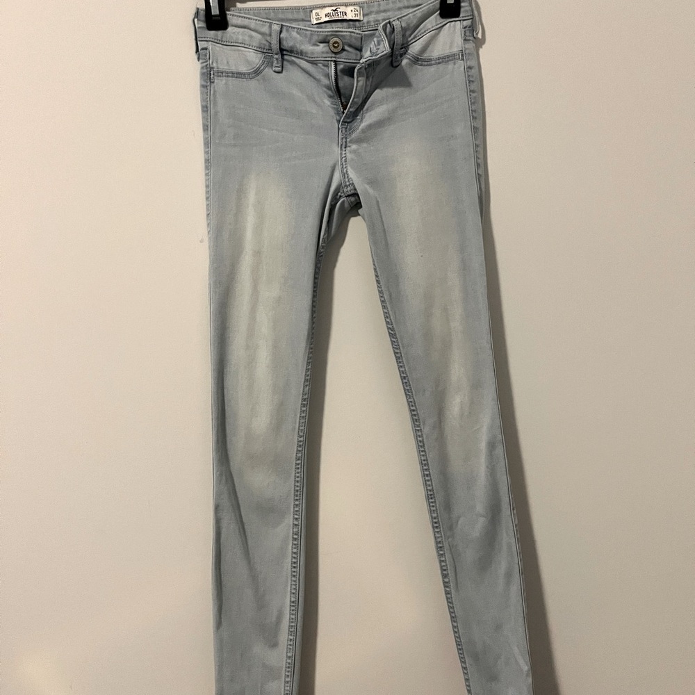 0L stretch light color hollister jean